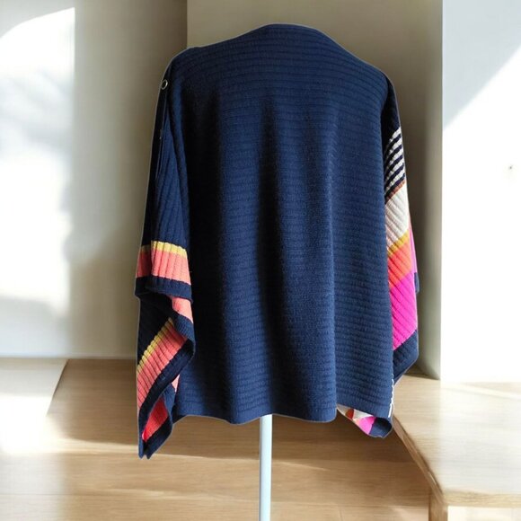 TRINA TURK ( XS/M) Chic Merino Wool Ponch with Boatneck Draped Sleeves - Picture 4 of 8